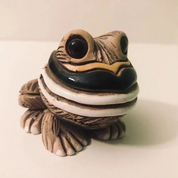 Vtg Artesania Rinconada Pottery Frog with Heart 2.25 Inch Tall Chipped  Foot - Picture 5 of 11